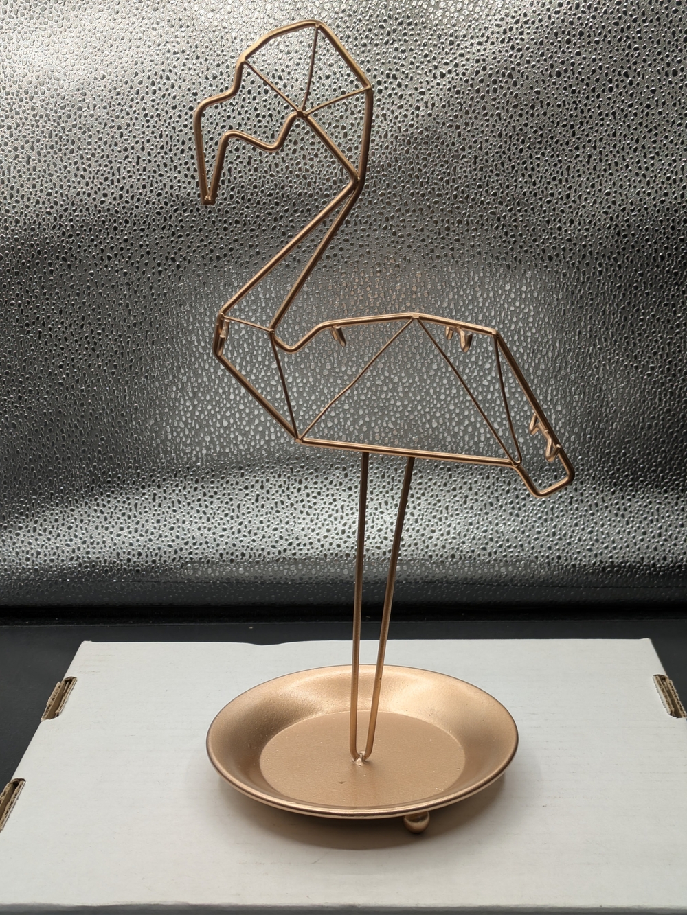 Geometric Flamingo Metal Jewelry Stand - Rose Gold